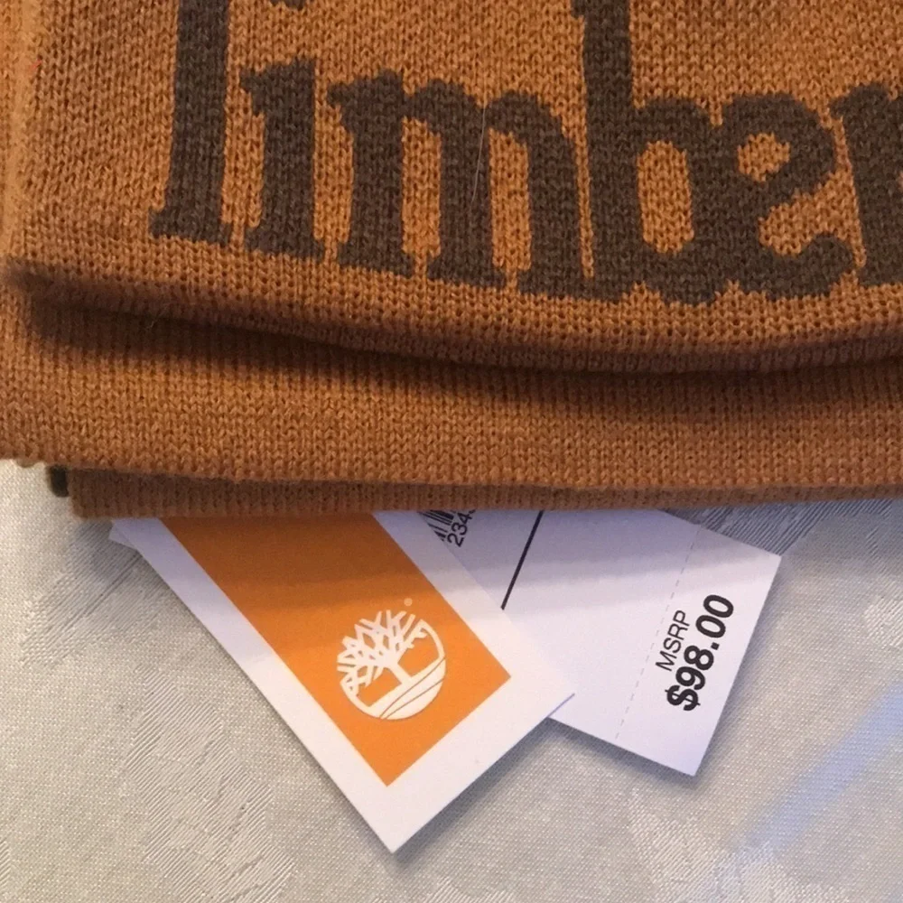 Brand New Timberland Reversible Knit Hat and Scarf Set